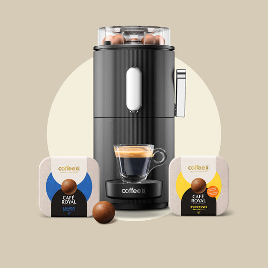 CoffeeB + Kaffeemaschine Globe schwarz + Lungo und Espresso Balls
